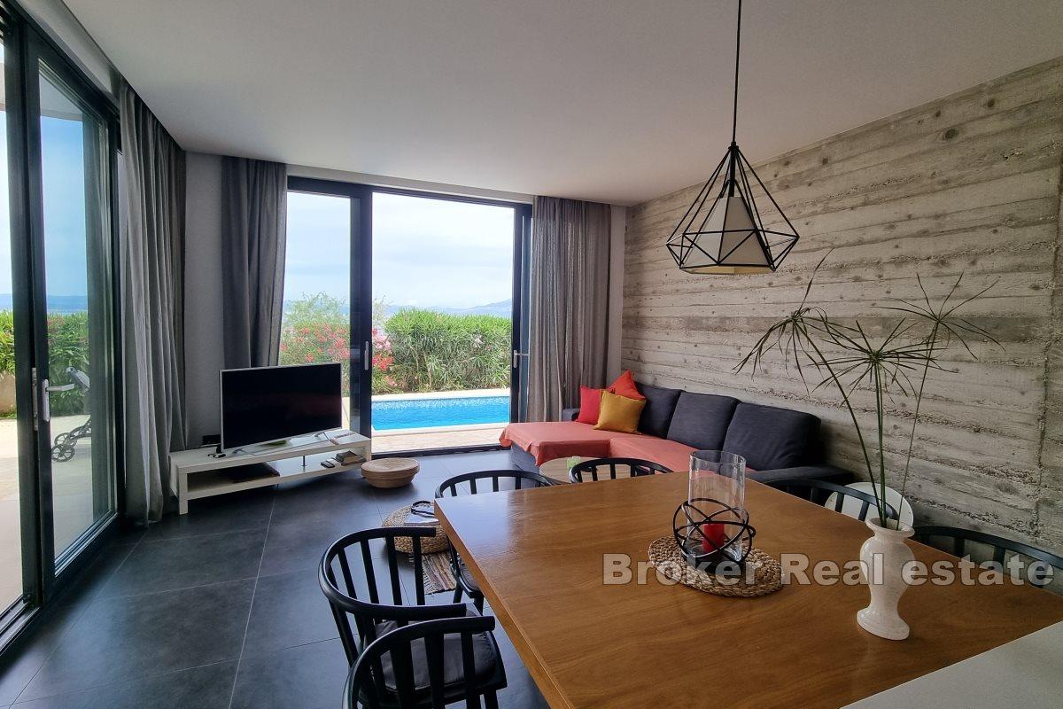 Villa con piscina vicino alla spiaggia