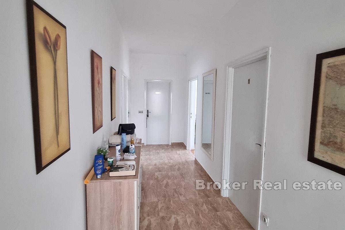 House in the first row to the sea