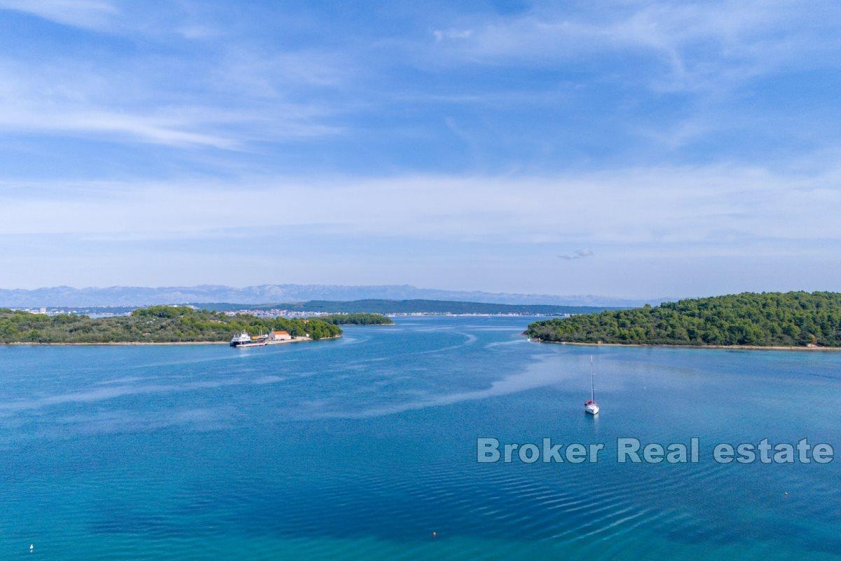 Odosobniony dom z widokiem na morze