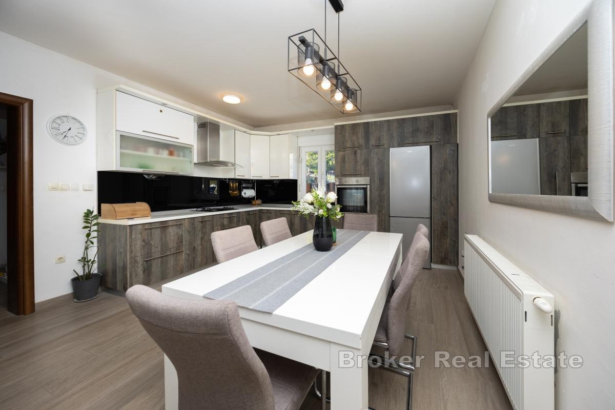 Casa in una posizione tranquilla e facilmente accessibile