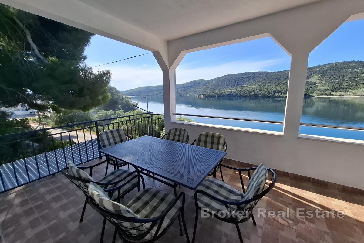 Marina - Dom v prvom rade k moru