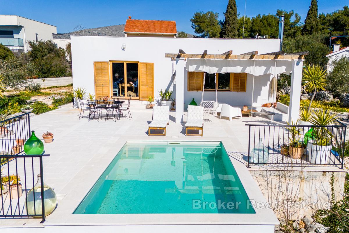 Maison individuelle avec piscine