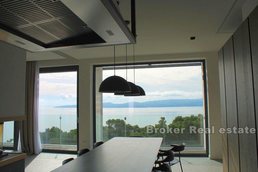 Omis - Modern villa with pool and sea view