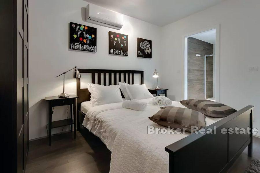Blízko Omiše - Apartmán s otevřeným výhledem na moře