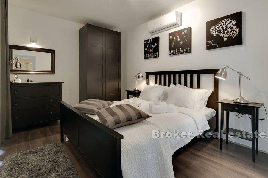 Blízko Omiše - Apartmán s otevřeným výhledem na moře