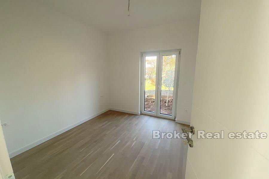 Zadar - Appartement dans un immeuble neuf avec piscine