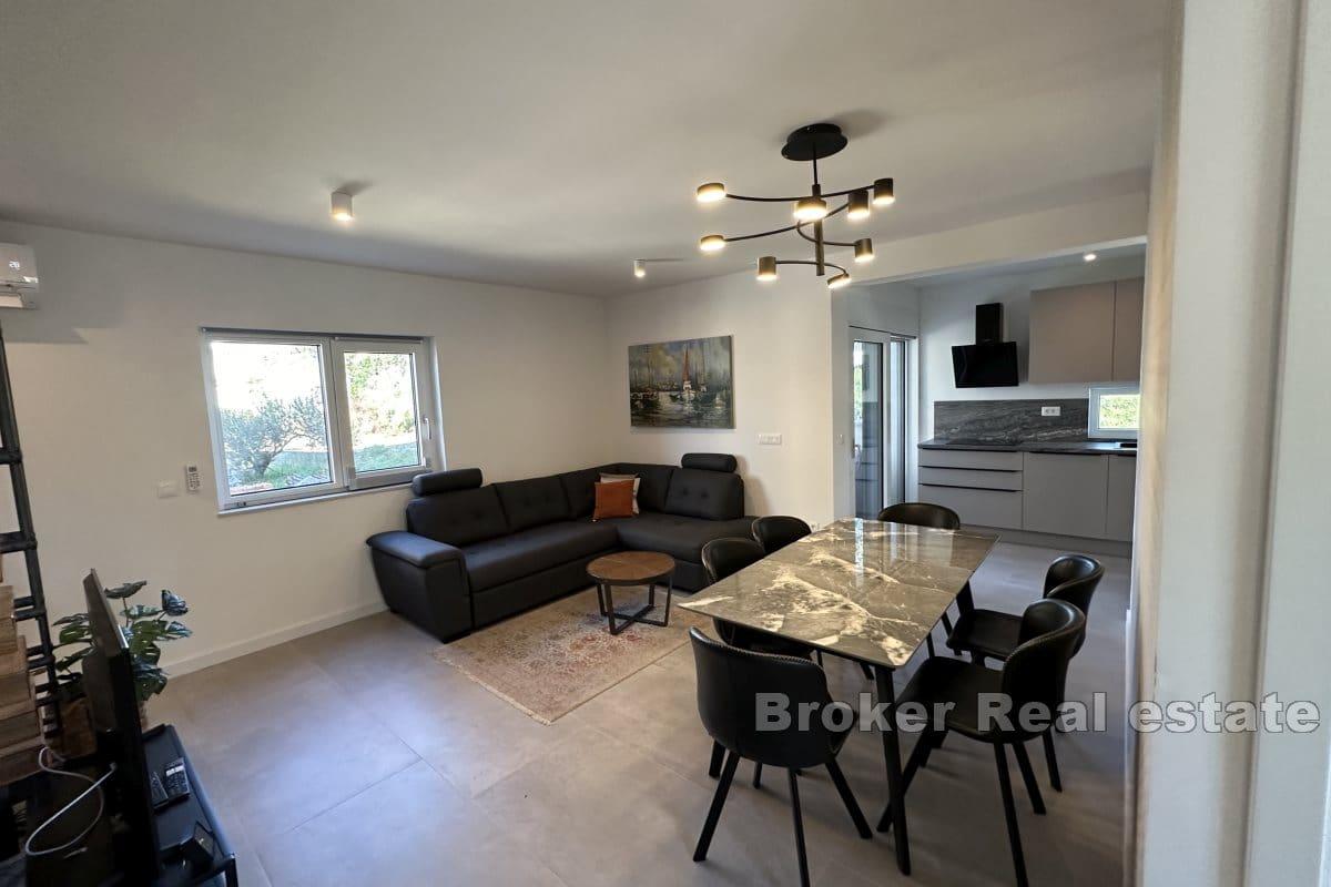 Zadar - Etagelägenhet med takterrass i en ny byggnad