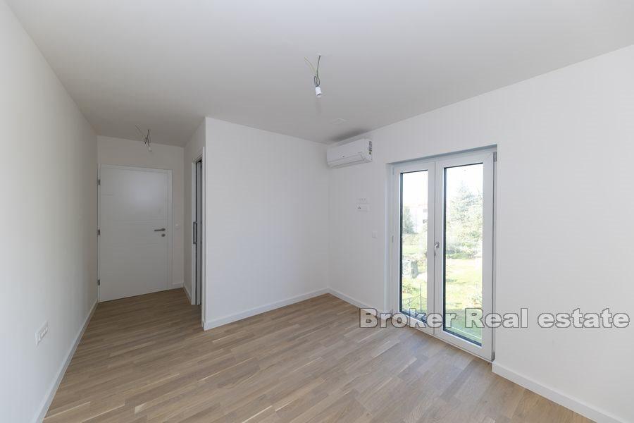Zadar - Spacious apartment with a private roof terrace