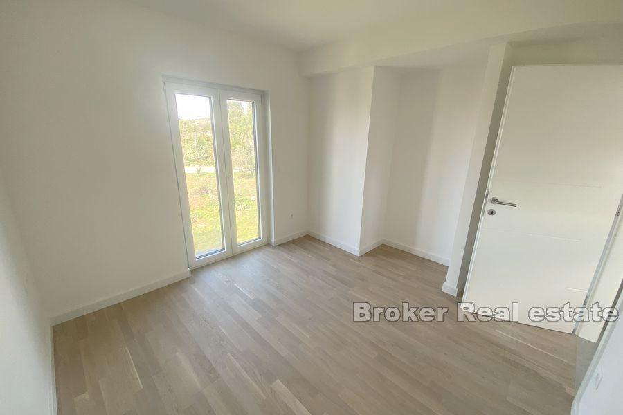 Zadar - Spacious apartment with a private roof terrace