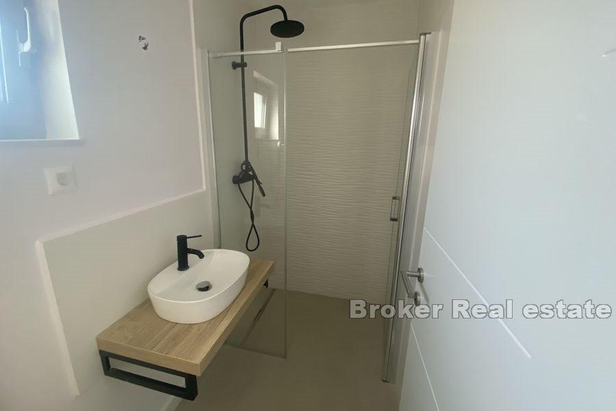 Zadar - Spacious apartment with a private roof terrace