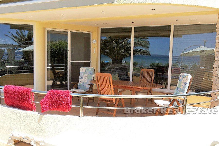 Zadar - Przestronny apartament tuż przy wybrzeżu