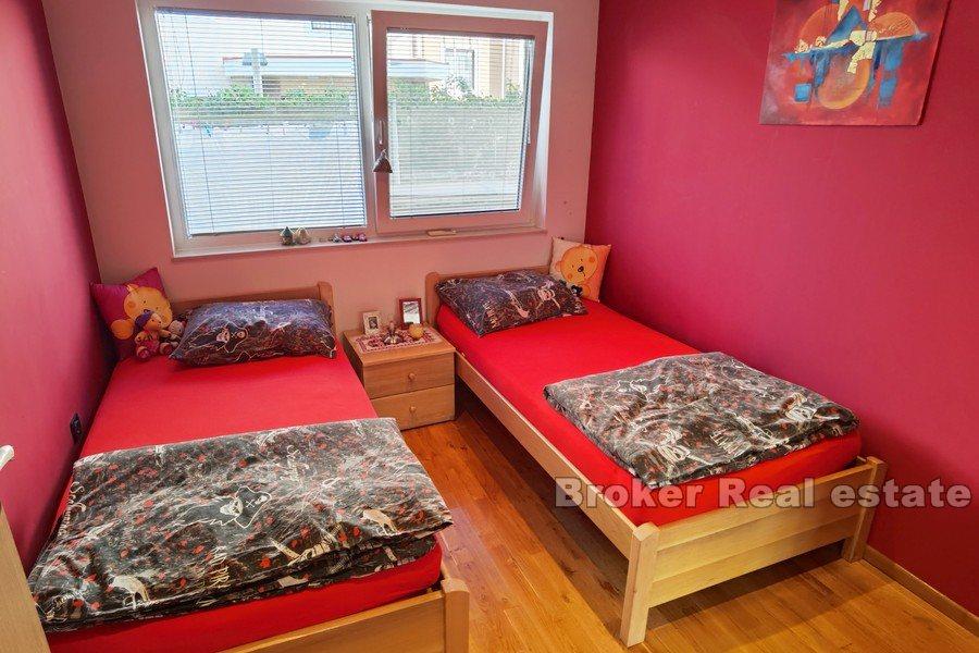 Zadar - Przestronny apartament tuż przy wybrzeżu