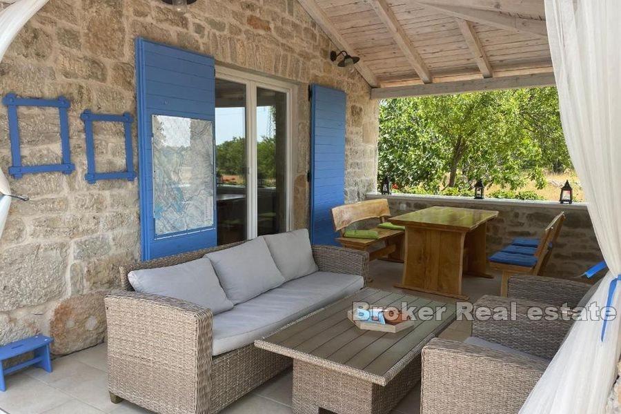 Sibenik - Dom w oazie spokoju z prywatnym basenem