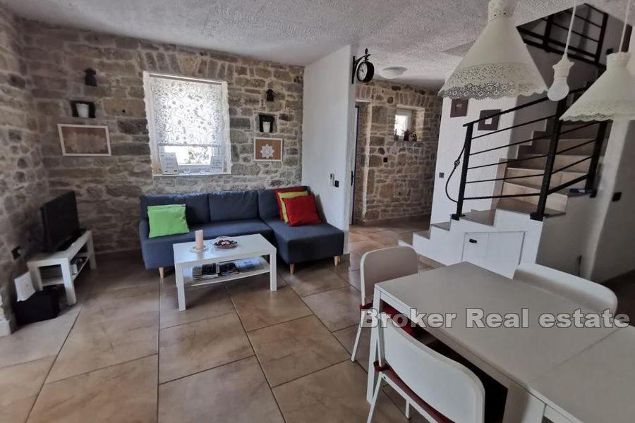 Sibenik - Dom w oazie spokoju z prywatnym basenem