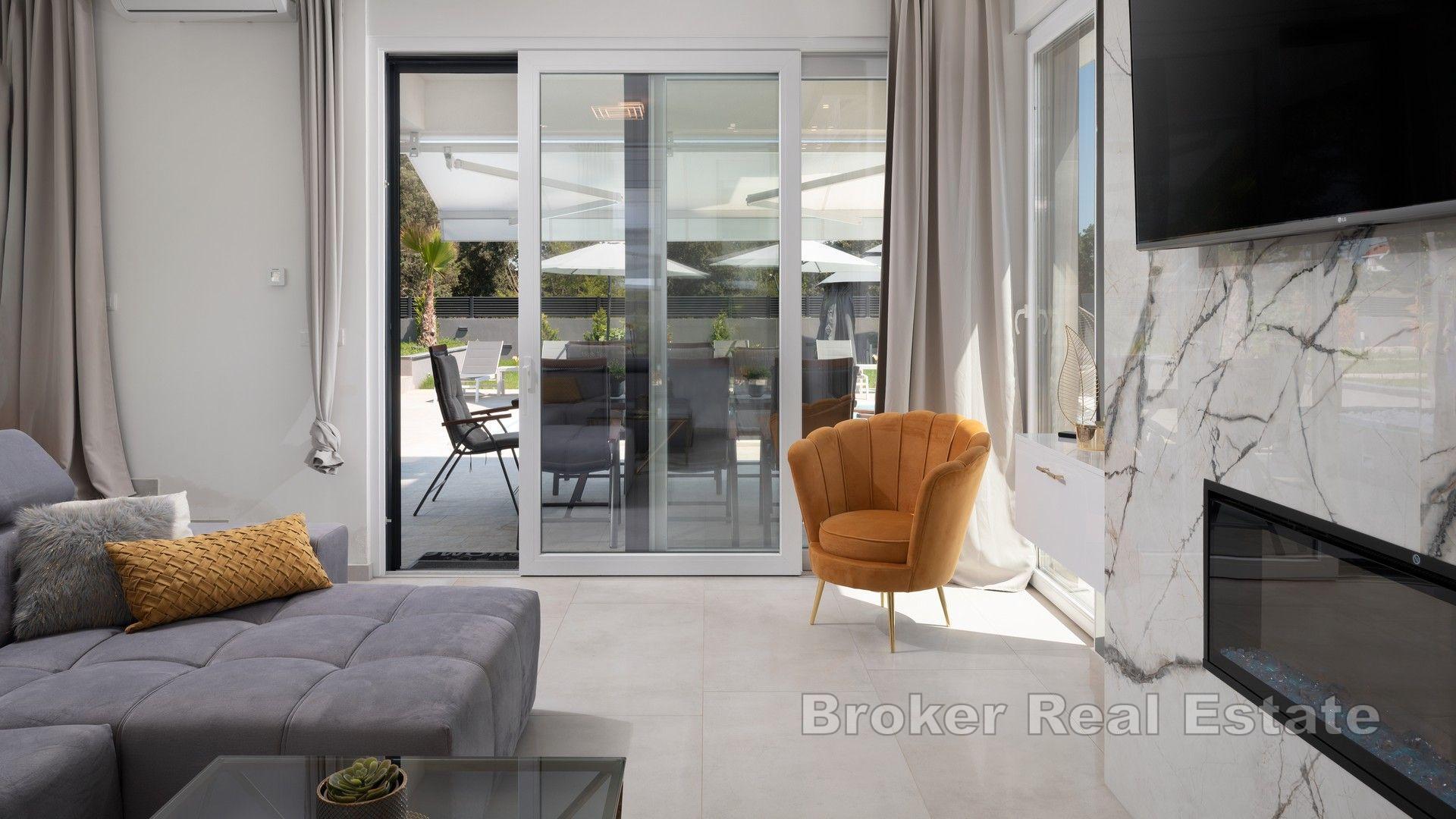 Ny modern villa nära Zadar