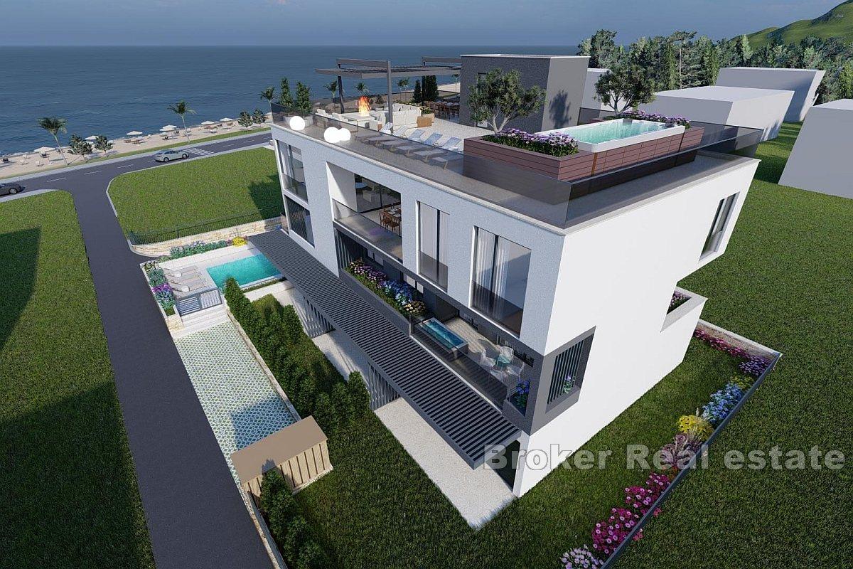 Penthouse, situé dans un nouvel immeuble avec vue sur la mer