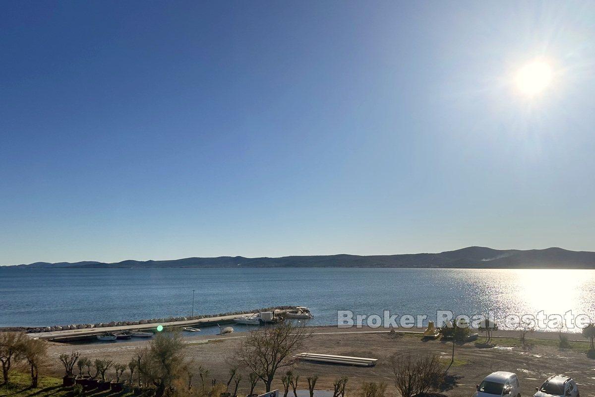000-2043-112-Zadar-Apartments-first-row-to-the-sea-for-sale