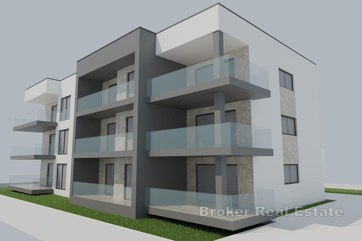 Appartement moderne dans un nouvel immeuble avec vue sur la mer