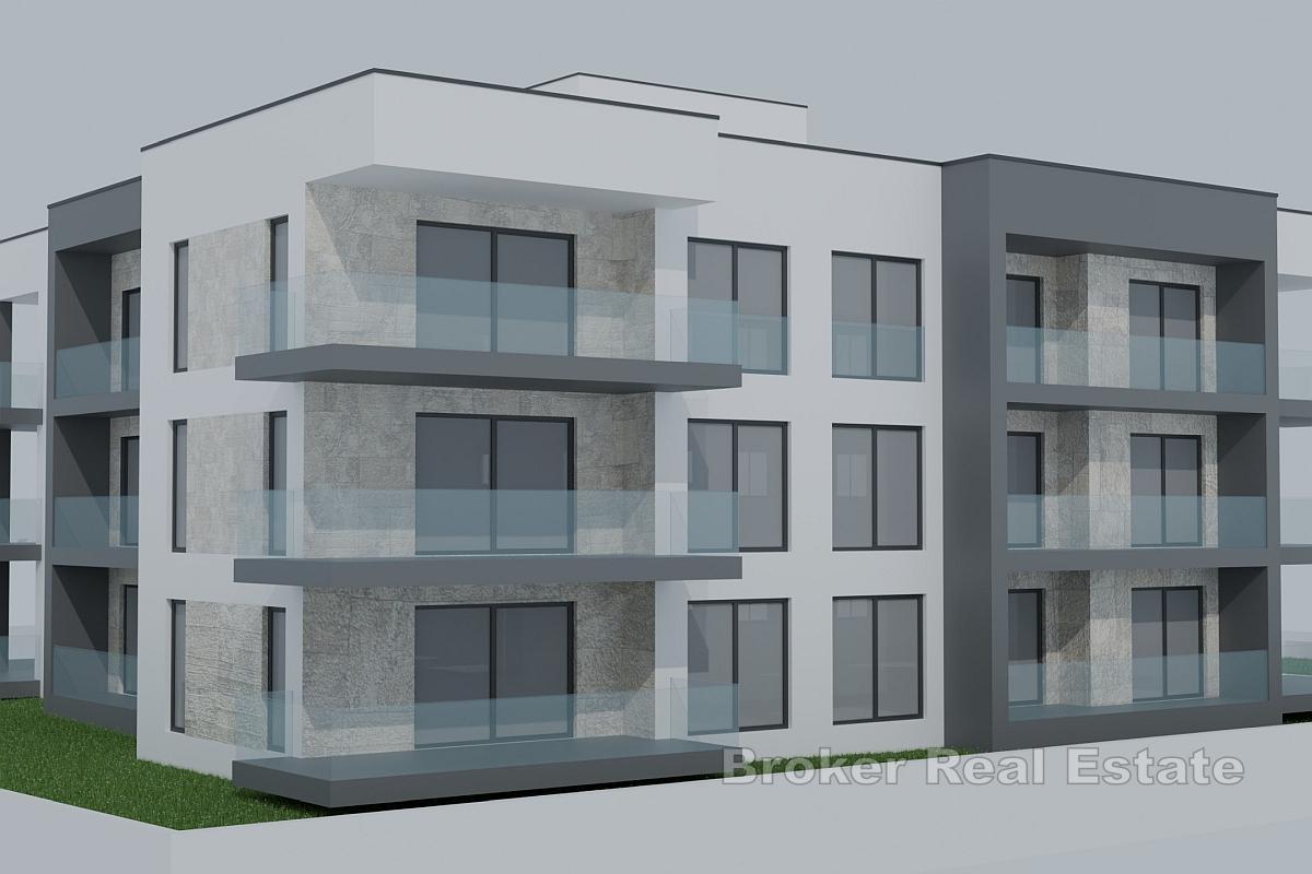 Moderne Wohnung in einem neuen Gebäude mit Meerblick