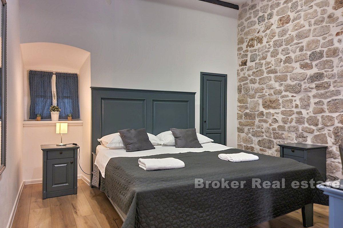 Propriété d'investissement de premier ordre dans le centre de Šibenik