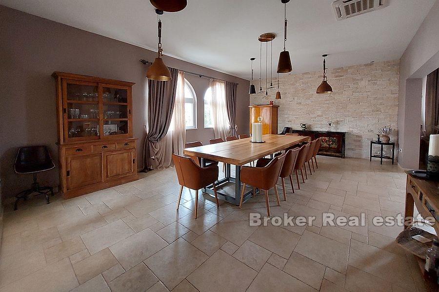 W pobliżu Zadaru - Piękny dom z basenem