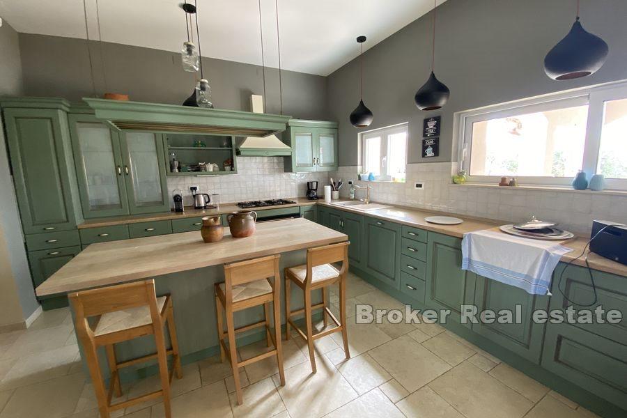 W pobliżu Zadaru - Piękny dom z basenem