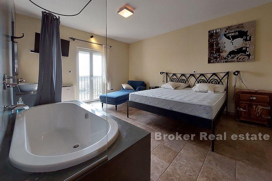 W pobliżu Zadaru - Piękny dom z basenem