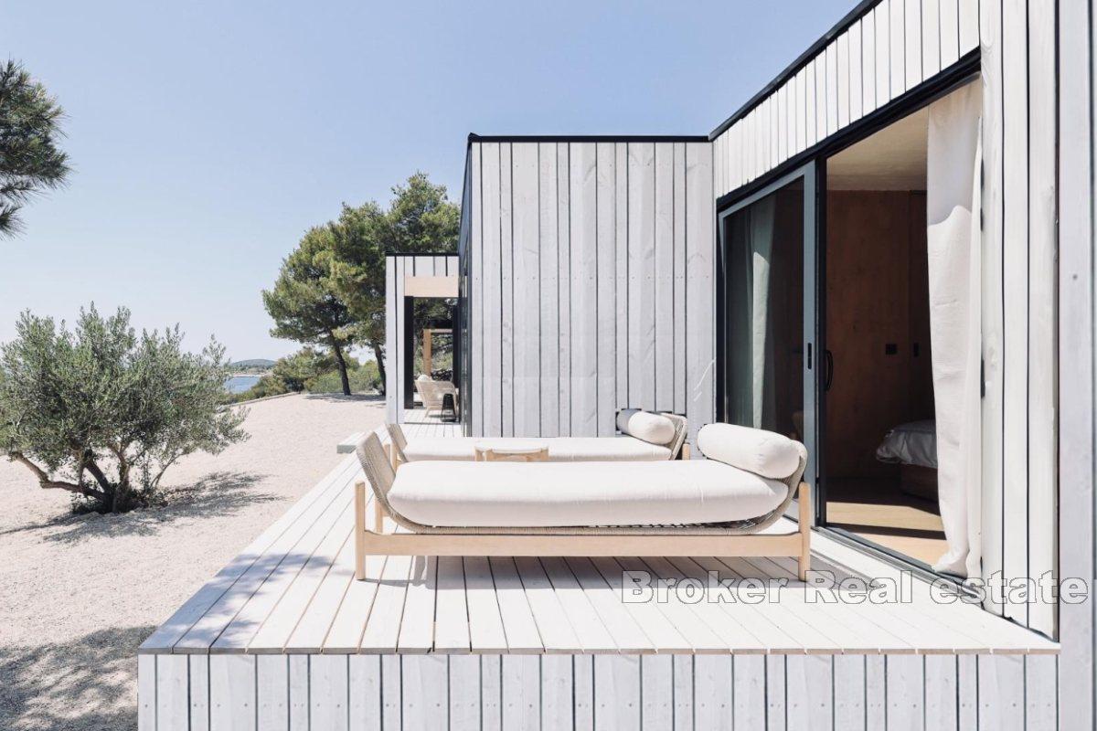 Luxury sustainable cottages near the sea