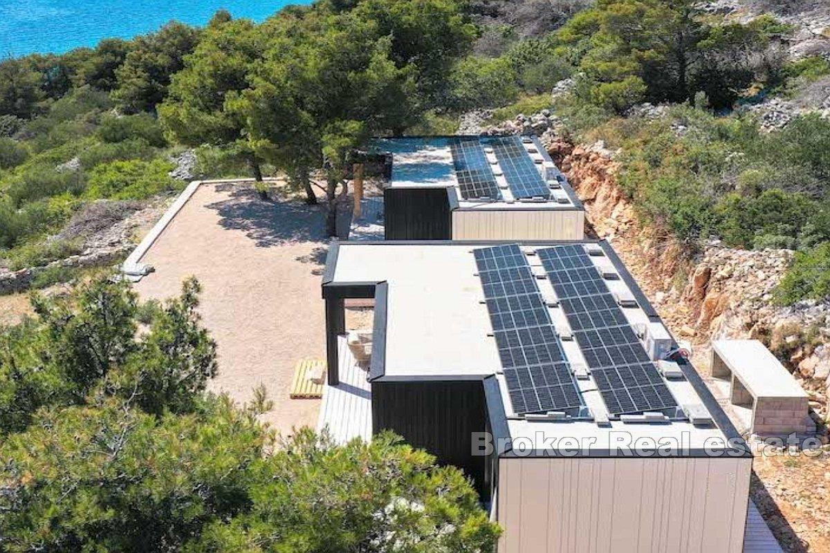 Luxury sustainable cottages near the sea