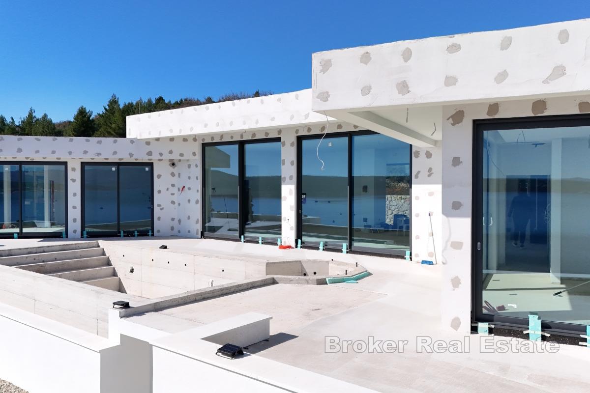 Exklusive moderne Villa mit wunderschönem Meerblick