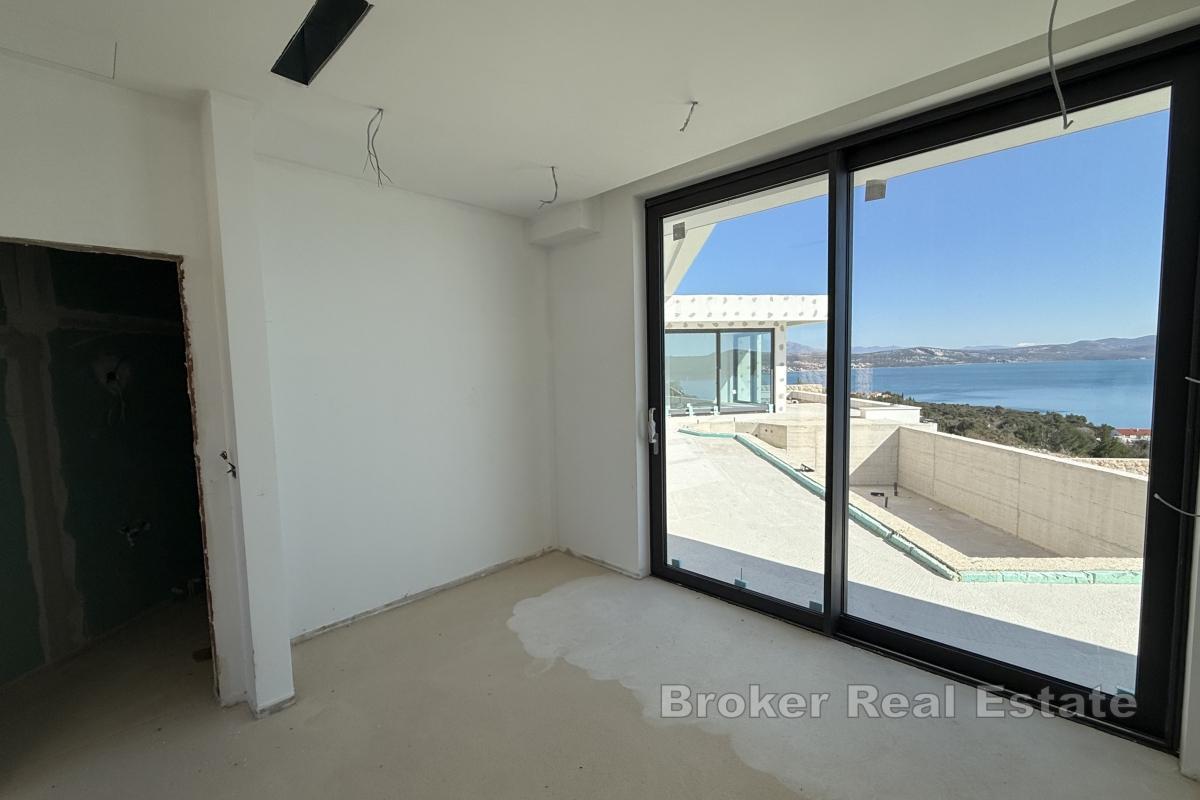 Exklusive moderne Villa mit wunderschönem Meerblick