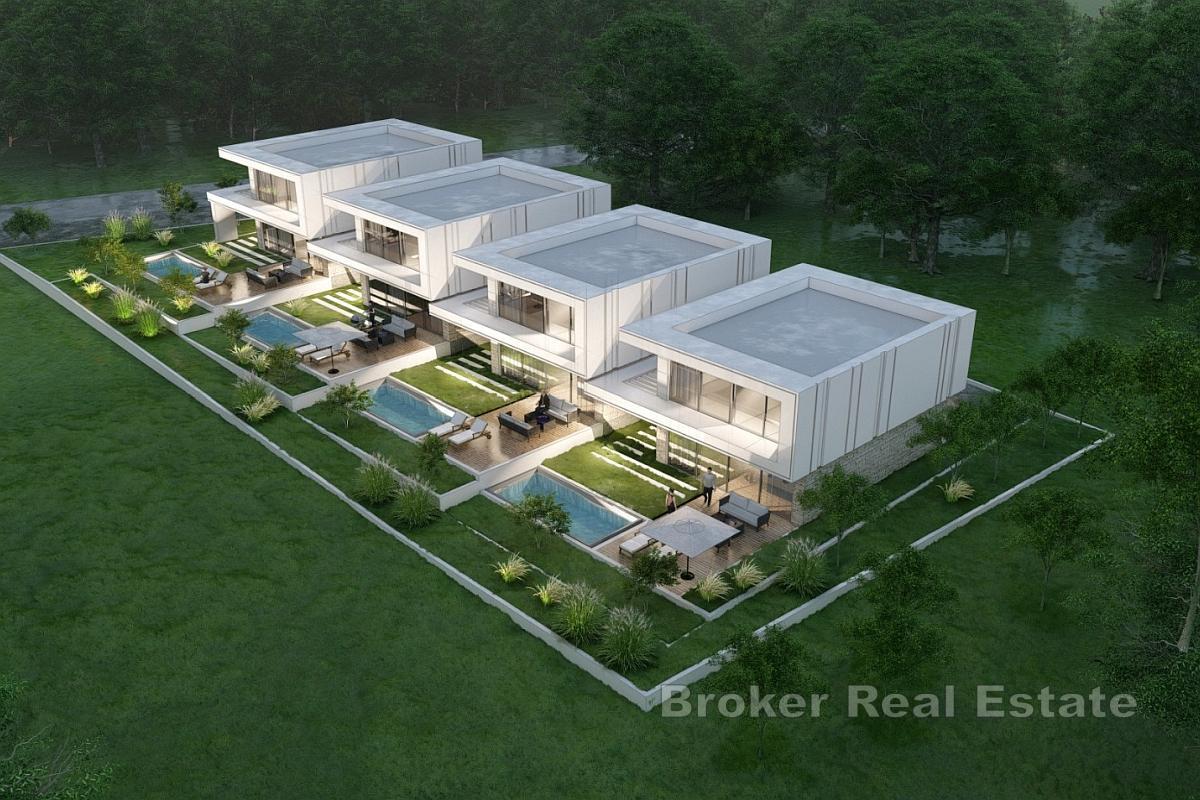 Villa med basseng og havutsikt