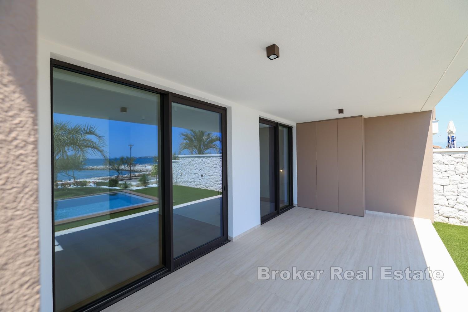 Wohnung mit privatem Pool in einem Neubau