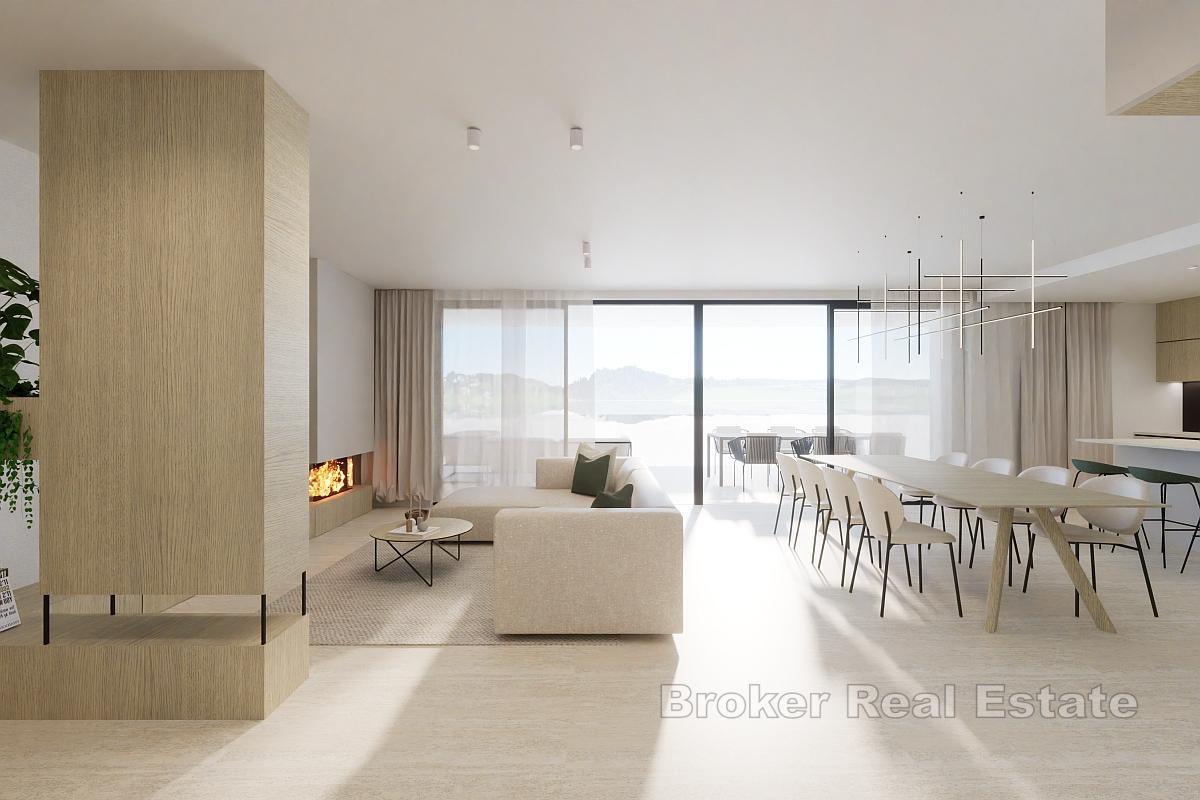 Stan s privatnim bazenom u novogradnji