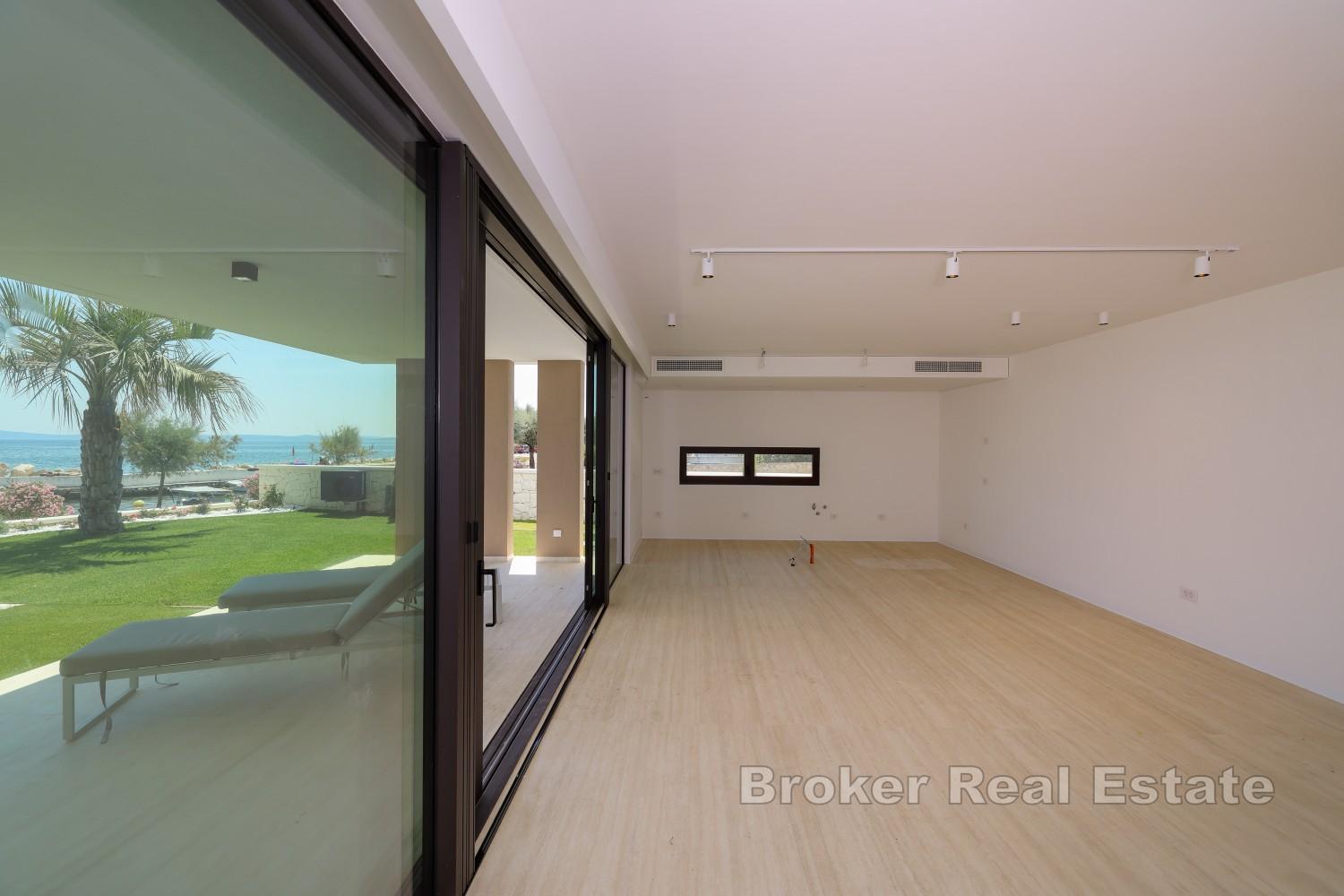 Wohnung mit privatem Pool in einem Neubau