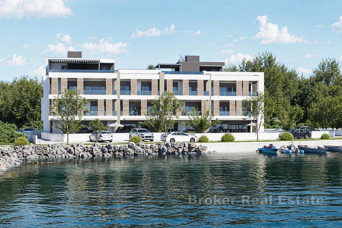 Appartement exclusif dans un immeuble nouvellement construit en bord de mer