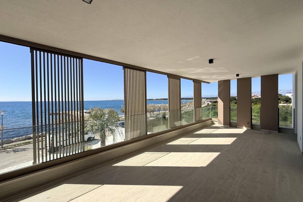 Esclusivo appartamento in palazzina di nuova costruzione in riva al mare