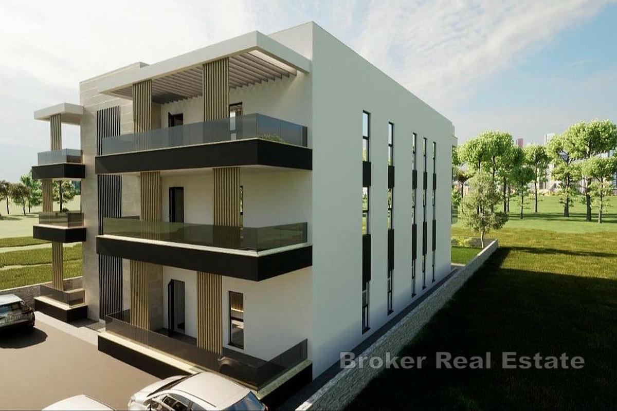 Třípokojový apartmán s bazénem v první řadě u moře