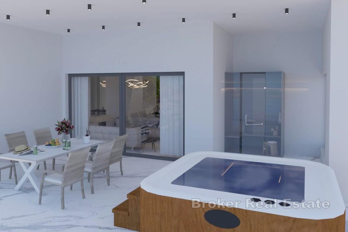 Apartmán s bazénem v první řadě u moře