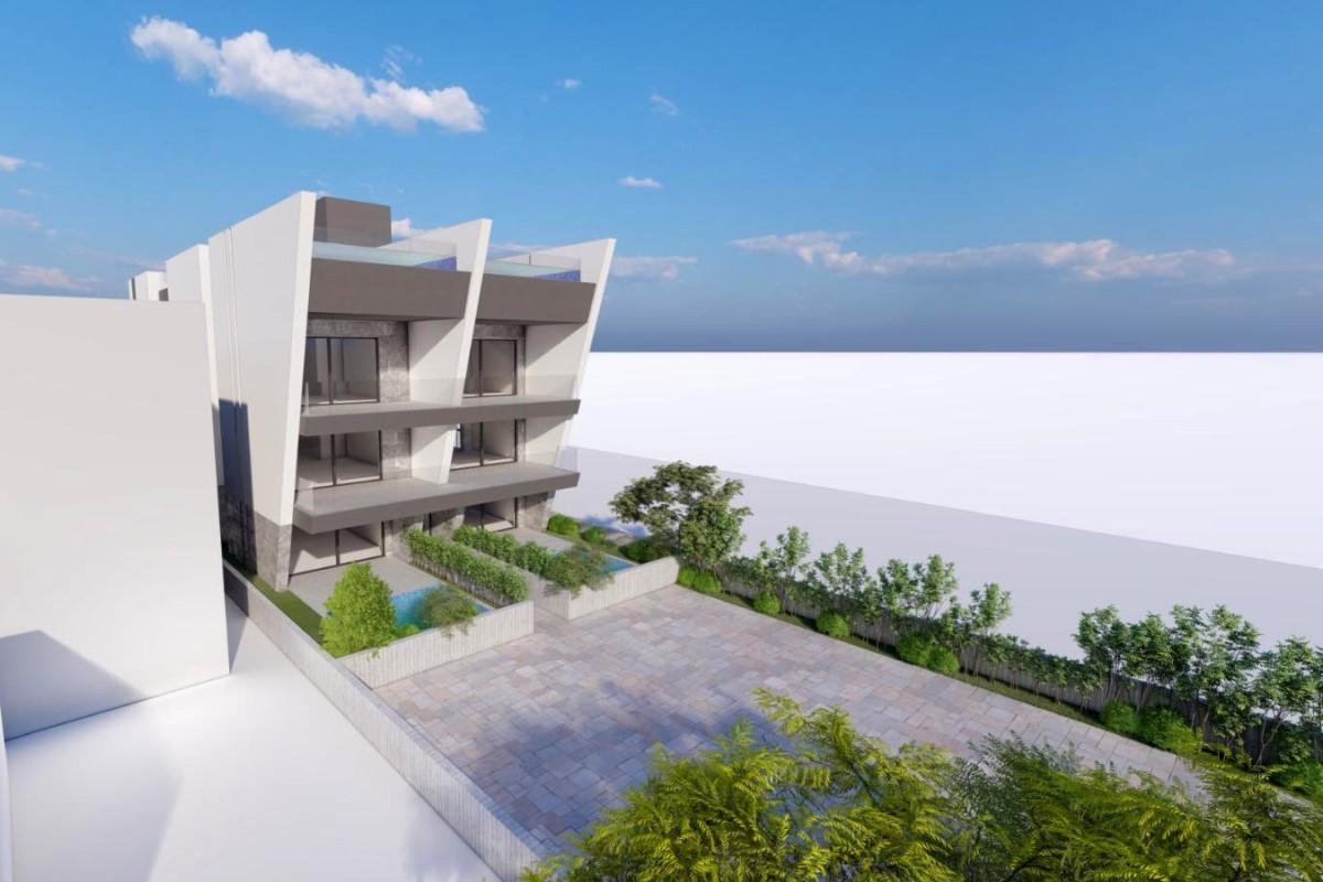 Apartament na parterze z basenem, pierwszy rząd od morza