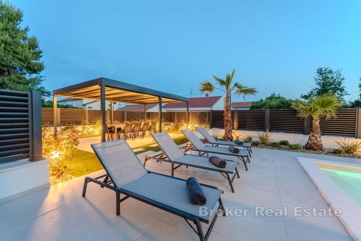 Villa avec piscine et jacuzzi - vue mer