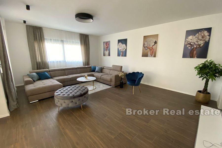 U Splitu - Vila s bazénem