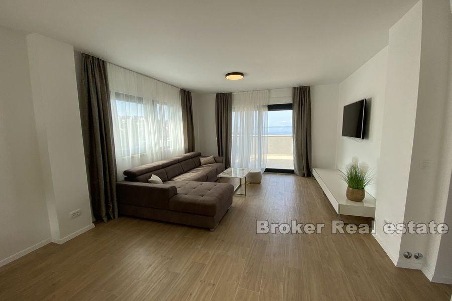 Рядом с Сплитом - Вилла с бассейном