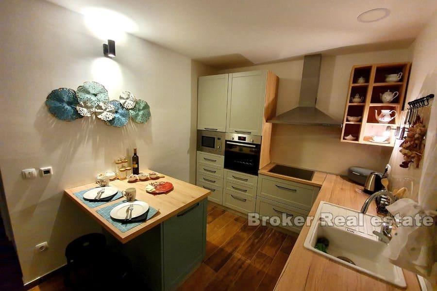 Zadar - Steinhus med basseng