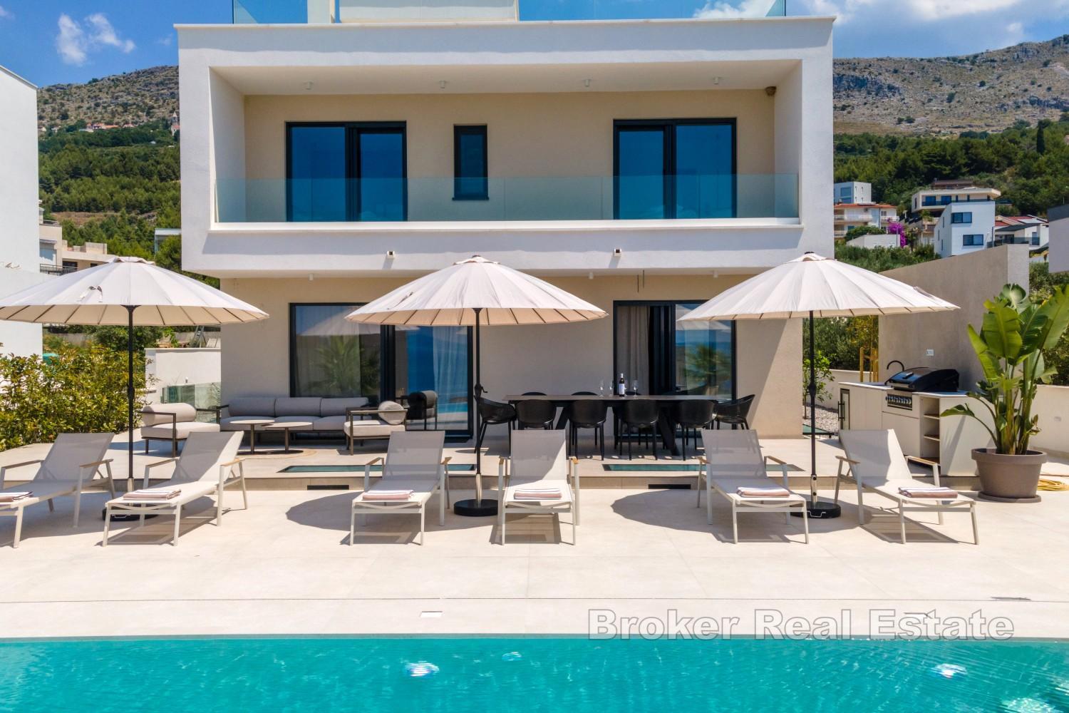 Nära Split - Modern villa med havsutsikt