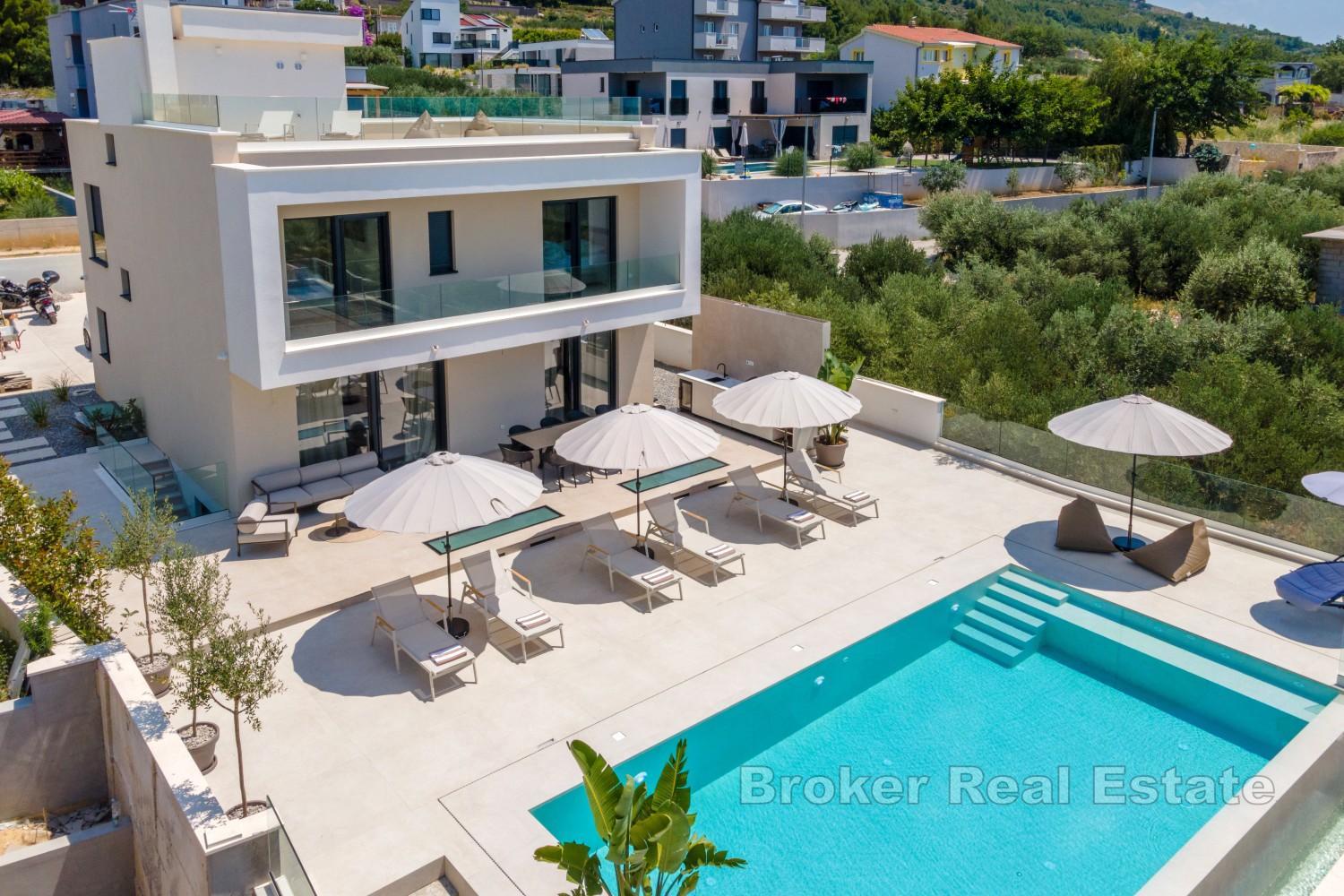 Nära Split - Modern villa med havsutsikt