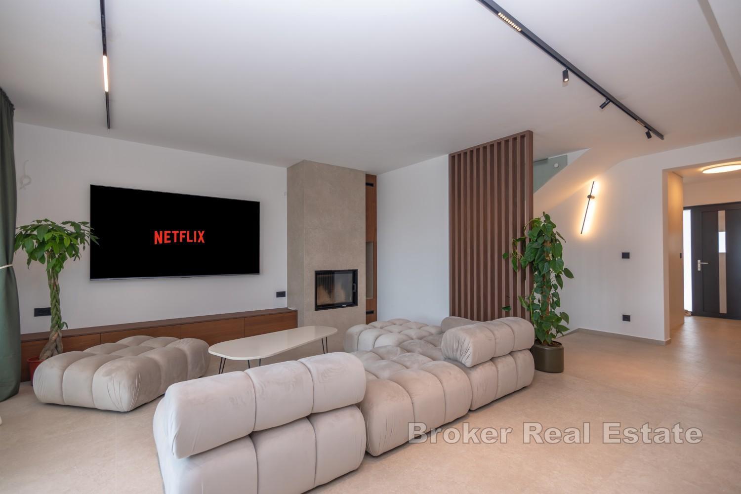 Nära Split - Modern villa med havsutsikt