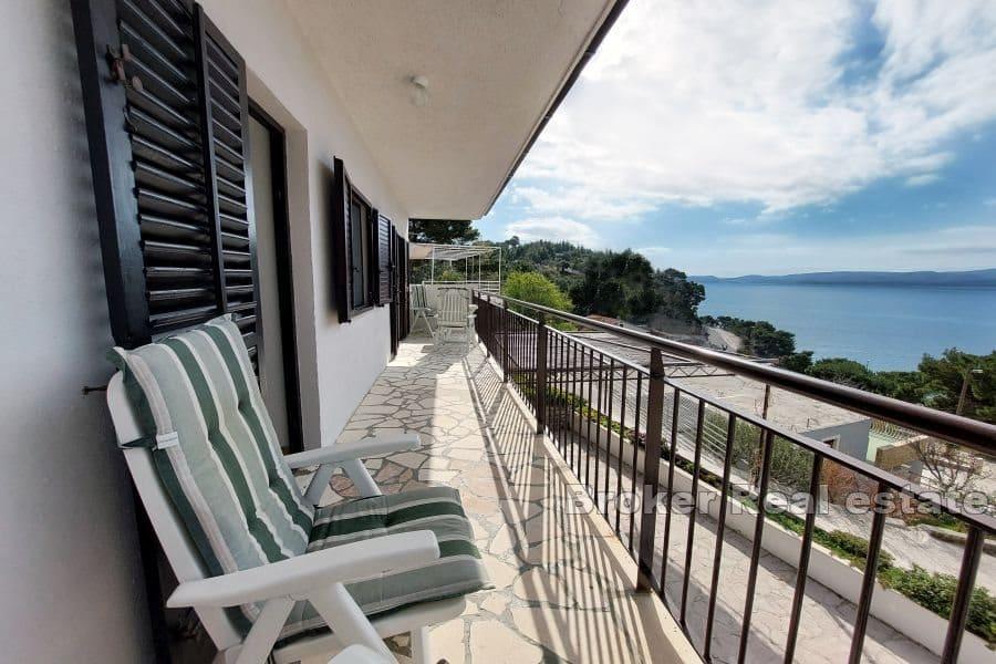 Omiš - House with a beautiful view of the sea