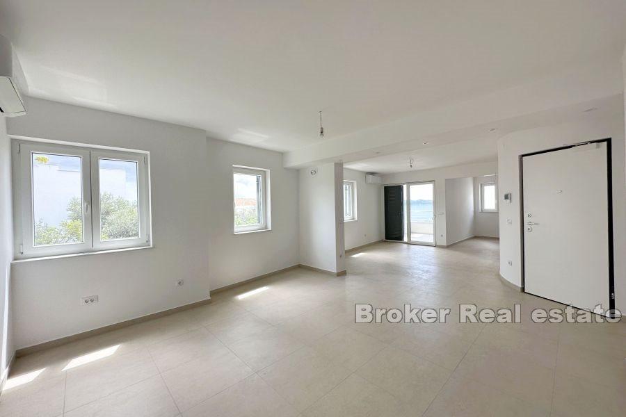 Zadar - To-etasjes leilighet med havutsikt