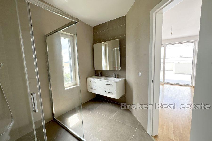 Zadar - To-etasjes leilighet med havutsikt